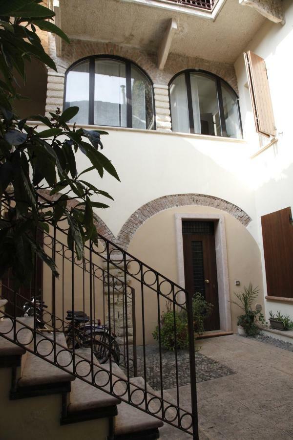 Mirko Apartment Verona Exterior foto